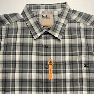5.11 Tactical Wyatt Short Sleeve Volcanic Plaid Shirt NWT Medium